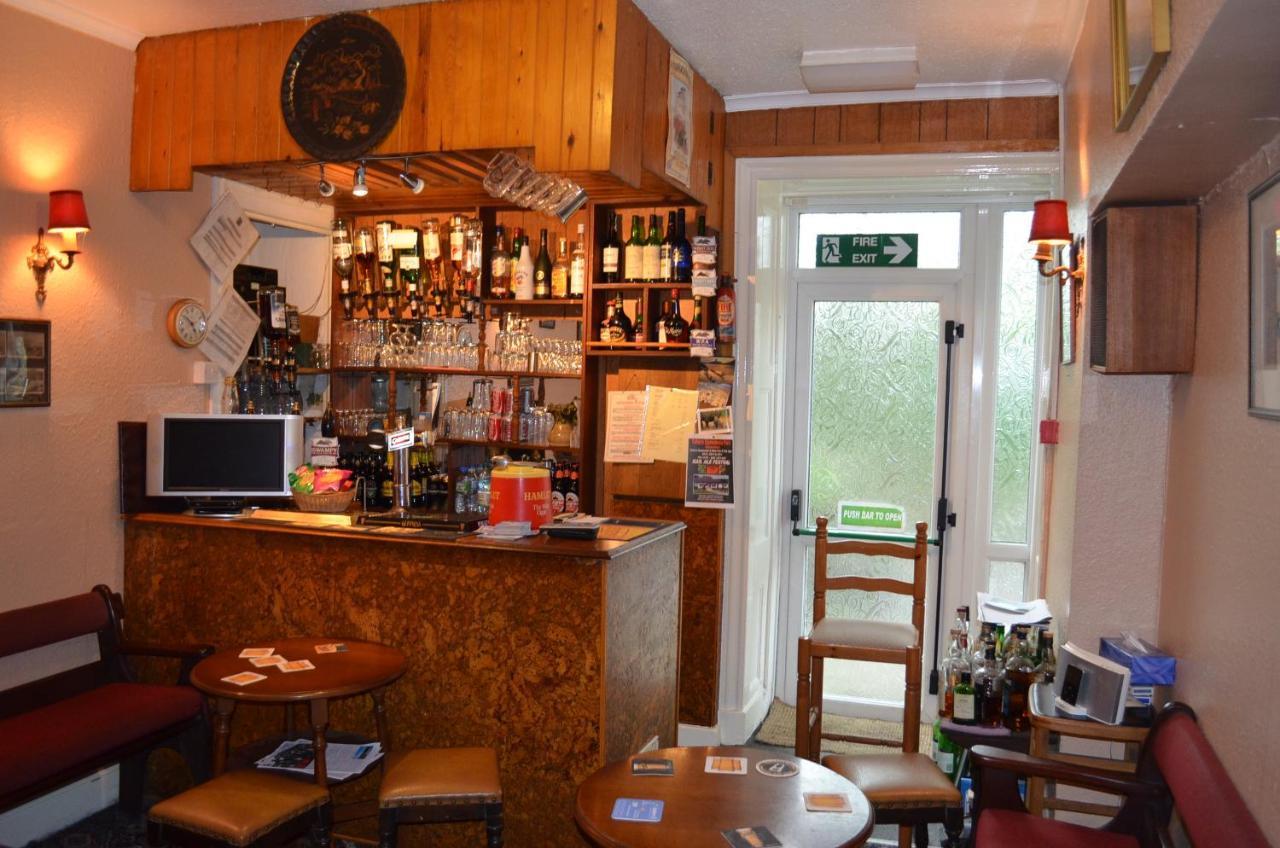 Mount Pleasant B&B เคอร์นาวอน ภายนอก รูปภาพ